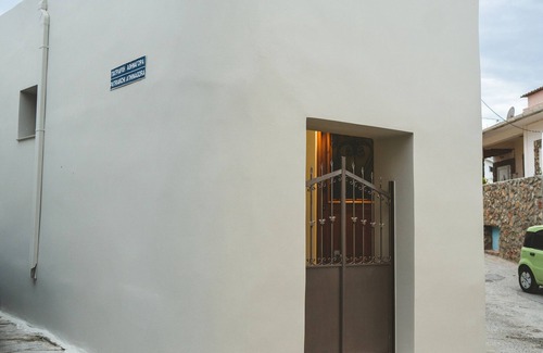 Archangelos Apartamento | Aesthisis Sensational at Archangelos