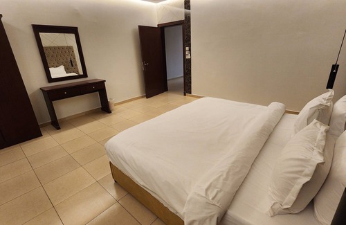 Riyadh Hotel | Afaq Suite Al- Shamisi - افاق سويت الشميسى