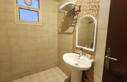Riyadh Hotel | Afaq Suite Al- Shamisi - افاق سويت الشميسى