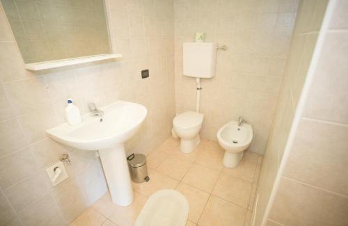 Colà Di Lazise Casa | Affitta Camere Elena