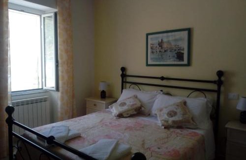 Vernazza Casa | Affittacamere Graziella