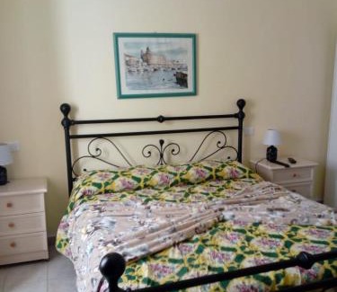 Vernazza Casa | Affittacamere Graziella