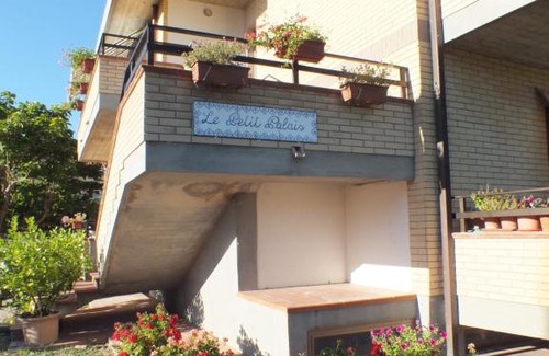 Contrada Fontivegge Casa | Affittacamere Le Petit Palais