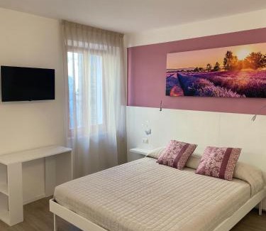Camerano Casa | Affittacamere Le Grotte - Le Grotte Rooms & Apartments