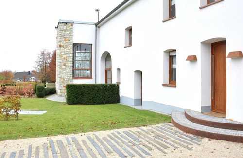 Elsenborn Otro | Lujosa casa rural en Bütgenbach con sauna