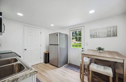 Lakeland Casa | Affordable 2BR/1BA up to 6 ppl