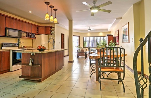 Puntarenas Villa | Villa asequible de 5 estrellas - A pasos de la playa - Desayuno incluido
