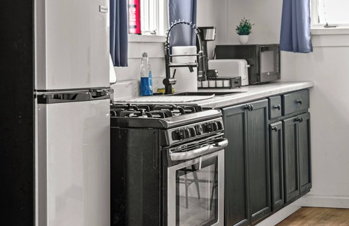 Buffalo Apartamento | Affordable Apartment Downtown Near Everything BFLO