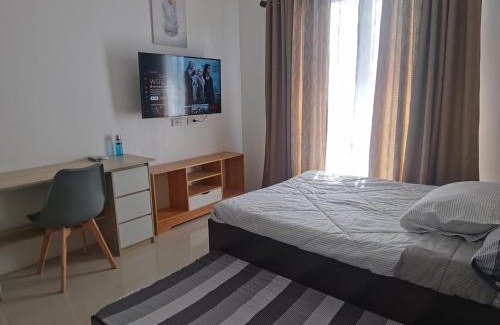 Minglanilla Apartamento | Affordable Condo w/Shower Heater and Wi-Fi