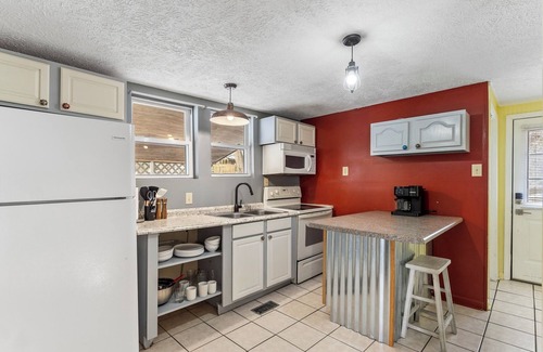 Bristol Casa | Affordable, Private, Single Level House Steps From Hard Rock Casino Pet Friendly