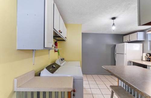 Bristol Casa | Affordable, Private, Single Level House Steps From Hard Rock Casino Pet Friendly