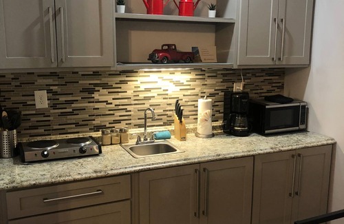 Centro Condominio | Affordable & Super Modern 2 Bed Condo - Close To the Beach