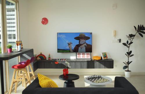 Medini Apartamento | Afiniti 2BR Sunlit Designer - 3 Min To Legoland