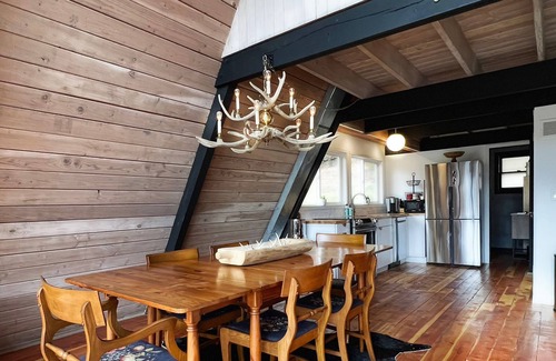 Camdenton Cabina | Aframe 34 ~ dock + lake front + hot tub + fire pit + great views