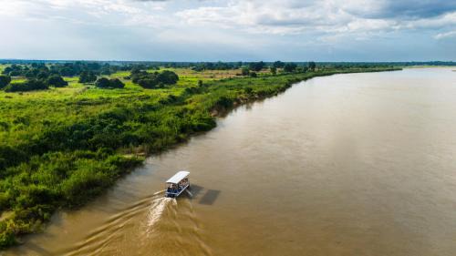 Selous Game Reserve Cabina | Africa Safari Nyerere