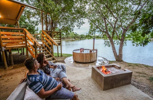 Thorny Bush Game Reserve Chalet De Esquí | AfriCamps Hoedspruit