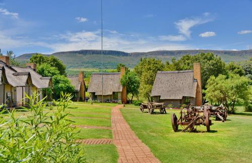 Magaliesberg Cabina | African Hills Safari Lodge & Spa