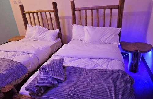 Karatu Hotel | African Royal Villa and Campsite