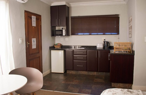 Athlone Casa | African Sands Bed & Breakfast