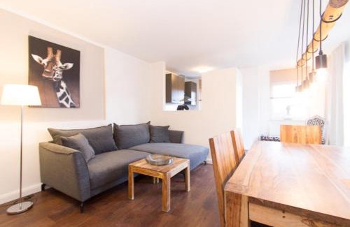 Warnemuende Apartamento | Afrika-Suite - Versteck am Strom