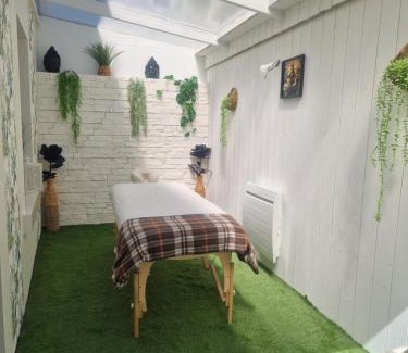 Saint-Sebastien-sur-Loire Cama Y Desayuno | AfterClose