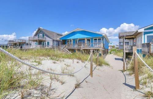 Long Beach Casa | Afternoon Delight by Oak Island Accommodations