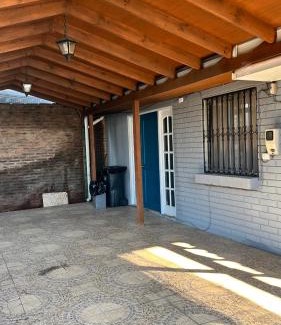 Maipu Cama Y Desayuno | Agape Bed & Breakfast Airport