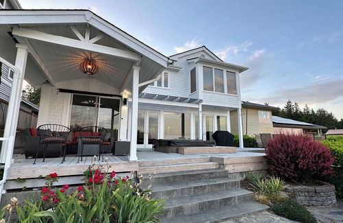Suquamish Casa | Agate Pass Beach House