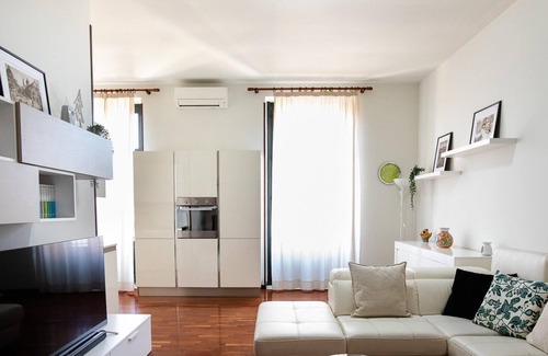 Old Town Apartamento | Agatea a due Passi dal Duomo by Wonderful Italy