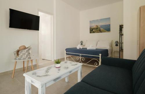 Pelekito Apartamento | Agatha's central bright modern luxury apartment-2