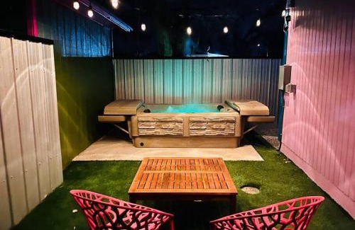 Barelas Casa | Agave Tiny House at Cactus Flower-HOT TUB-Pet Friendly-No Pet Fees!