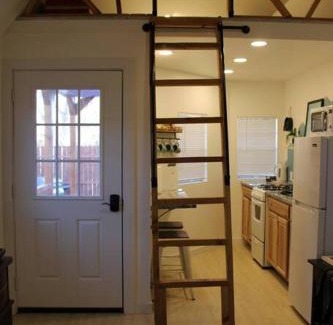 Barelas Casa | Agave Tiny House at Cactus Flower-HOT TUB-Pet Friendly-No Pet Fees!