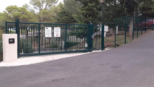 Agde Chalet De Esquí | AGDE chalet sénérité piscine clim 6 PL