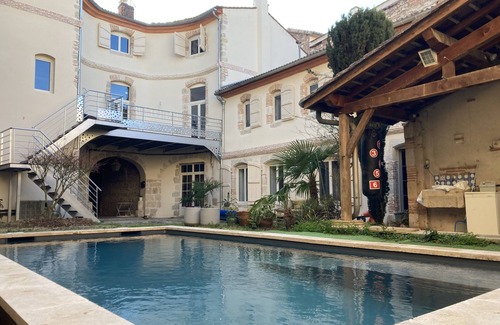 Agen Casa | Agen hyper center - Gîte 60m² with swimming pool - sleeps 4