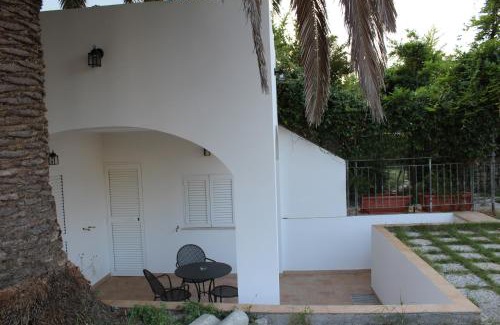 Ponza Cama Y Desayuno | Agenzia Isotur Villa Olimpia