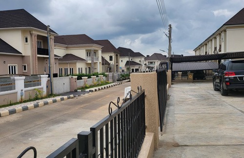 Abuja Apartamento | Aggreys 55 airport lodge