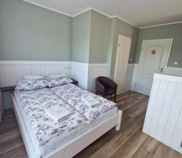 Siedlce Cama Y Desayuno | AGIS Pokoje Gościnne