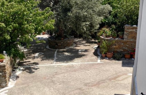 Andros Apartamento | AGKYRA Rooms (Faith)