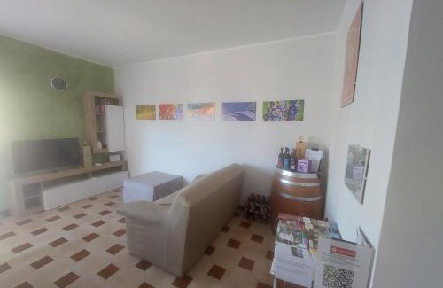 Agliano Terme Apartamento | AGLIANO LOVELY APARTMENT