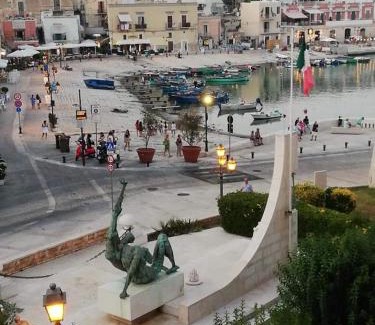 Bisceglie Cama Y Desayuno | Agorà Bisceglie