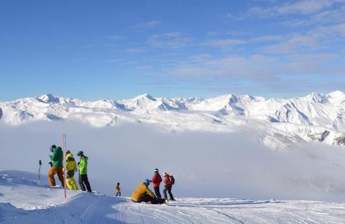 Les Allues Apartamento | Agréable 2 Pièces Cabine Exposé Sud, Skis aux Pieds - Résidence Le Pralin, Les Allues - FR-1-182-97