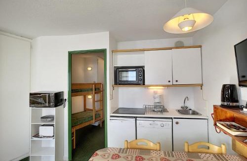 Reberty Apartamento | Agréable 2P+cabine 4 pers, skis aux pieds, animaux OK, parking, Les Menuires - FR-1-178-122
