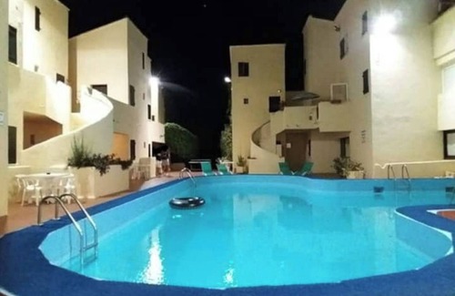 Calcatoggio Apartamento | Agréable Appartement Piscine,plage,jardin