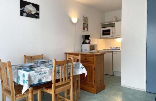 Saint-Gilles-Croix-de-Vie Apartamento | Agréable T2 proche plage à Saint-Gilles-Croix-de-Vie avec garage privé - FR-1-224-140