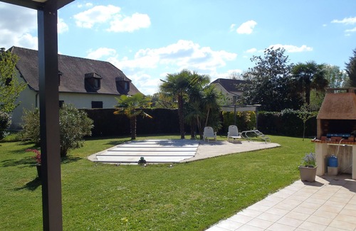 Ousse Casa | Agréable Maison à la Campagne Avec Piscine