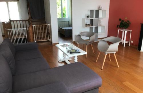 Semblancay Apartamento | Agréable maison de bourg aux portes de TOURS