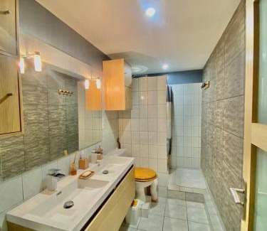Corent Apartamento | Agréable maison de ville dans petit village auvergnat