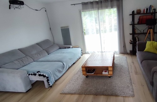 Trelissac Casa | Agréable Villa Avec Piscine à la Lisière de la Forêt