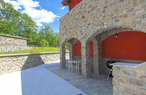 Tresana Casa | Agr. Castello della Mugazzena by Interhome