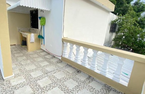 Santiago Province Casa | Agradable Casa Con Estacionamiento Privado